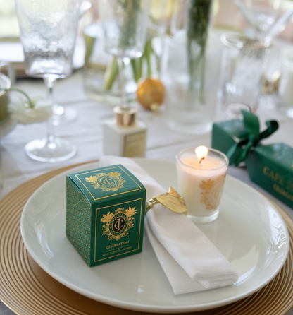 Celebration Christmas Cracker Gift With Mini Candle In Garland-Green